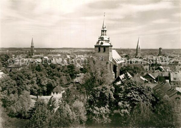 Lueneburg Blick vom Kalkberg zur Michaeliskirche