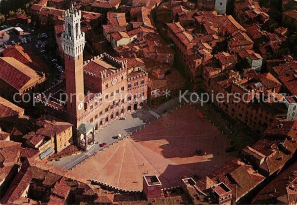 Siena Piazza del Campo veduta aerea