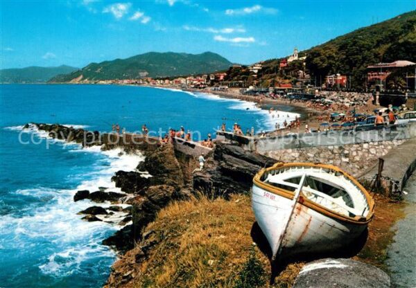 Cavi di Lavagna Panorama e spiaggia