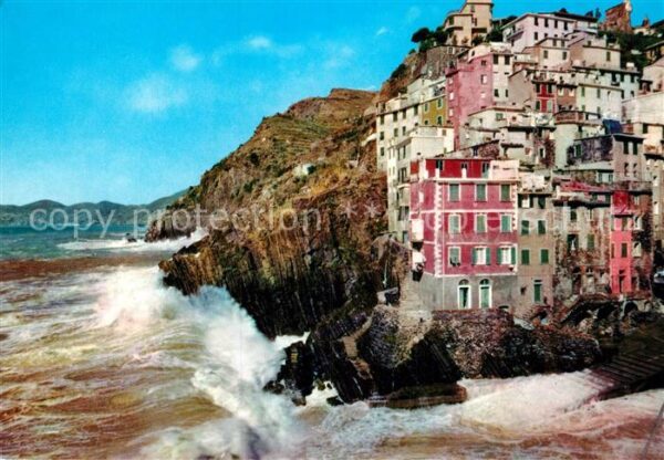 Riomaggiore Mareggiata