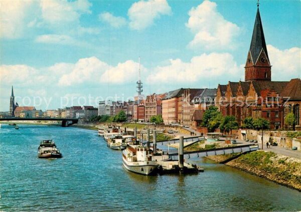 Bremen Weser mit Martinikirche und Fernsehturm