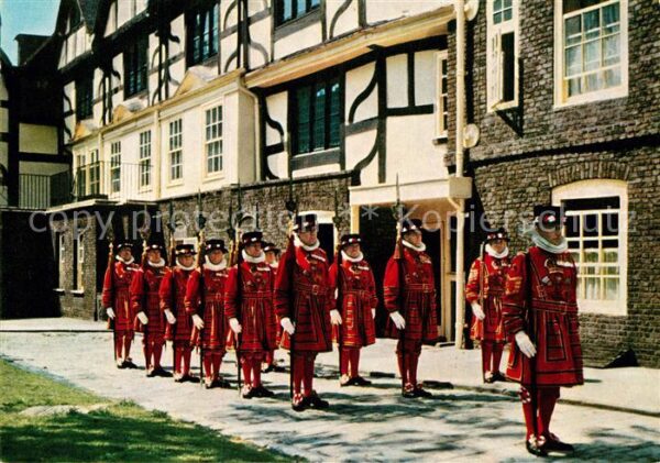 Leibgarde Wache Yeomen Warders Ceremonial Church Parade