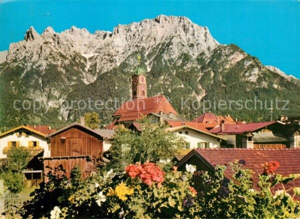 Mittenwald Bayern mit Karwendelgebirge