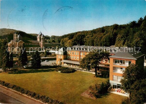 Maria Laach Glees Abteikirche und Seehotel