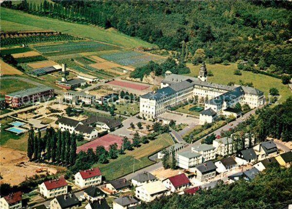 Assmannshausen Fliegeraufnahme Sonderp?dagogisches Zen