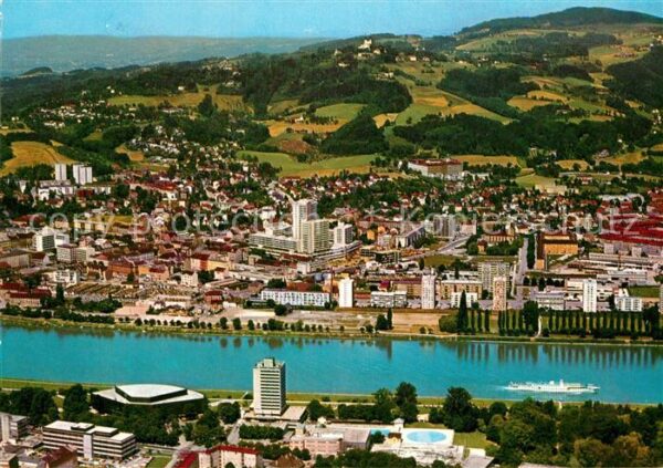 Linz Donau Fliegeraufnahme Urfahr Pöstlingberg