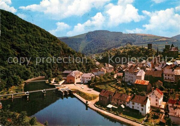 Esch-sur-Sure Vue partielle avec Chateau