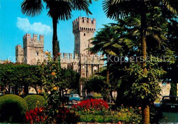 Sirmione Lago di Garda Gardini Castello