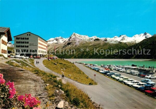 Bielerhoehe Hotel Silvrettasee gegen Rosstalferner
