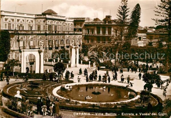 Catania Villa Bellini Entrata e Vasca dei Cigni