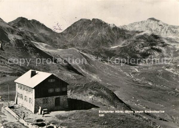 Stuttgarterhuette Berghaus mit Krabachspitze Lechtaler Al