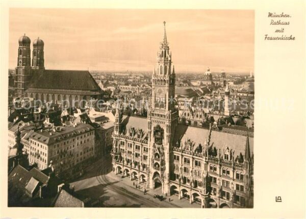Muenchen Rathaus Frauenkirche