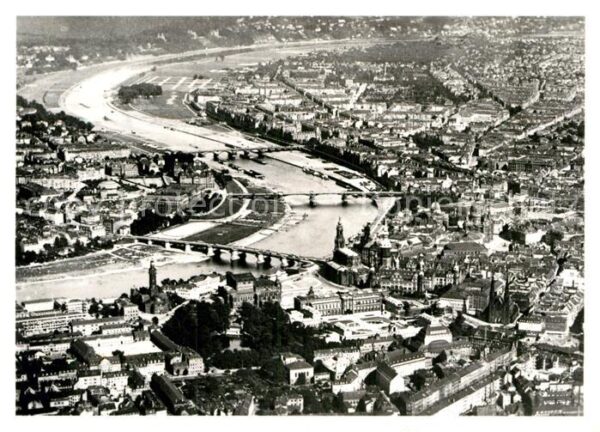 Dresden Fliegeraufnahme vor der Zerstörung