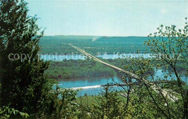 La Crescent Minnesota Bluffs Mississippi River Vall
