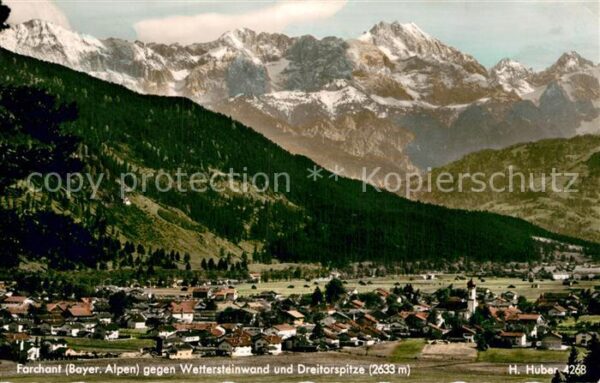 Farchant mit Wettersteinwand und Dreitorspitze