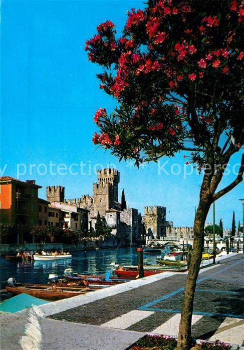 Sirmione Lago di Garda Schloss Hafen