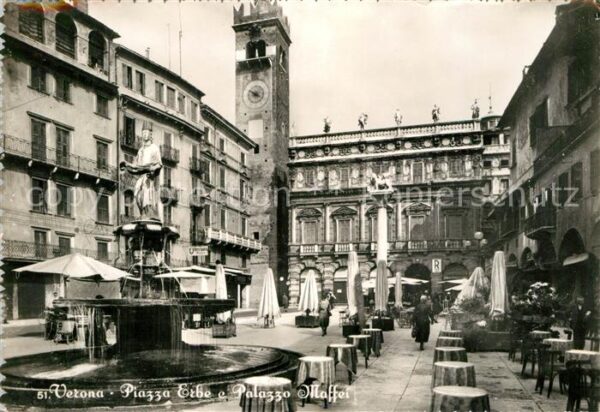 Verona Veneto Piazza Erbe e Palazzo Maffei Gemüsemark