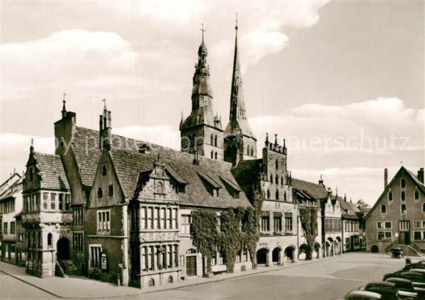 Lemgo Rathaus mit St Nicolaikirche alte Hanse