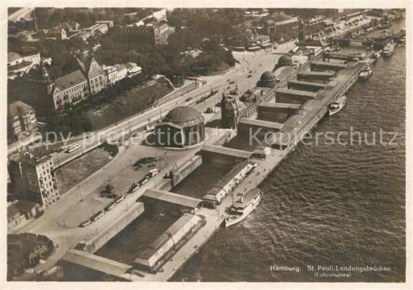 Hamburg St Pauli Landungsbrücken Fliegeraufnahm