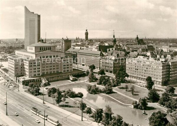 Leipzig Blick zur Oper mit Hochhaus Karl Marx U