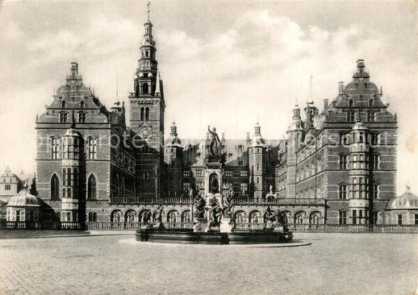 Hillerod Frederiksborg Slot Schloss Denkmal