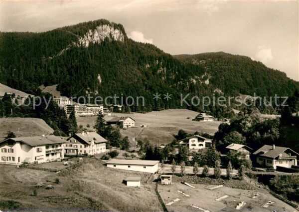 Tiefenbach Oberstdorf Ortsansicht mit Naswand Allgäuer Alpen