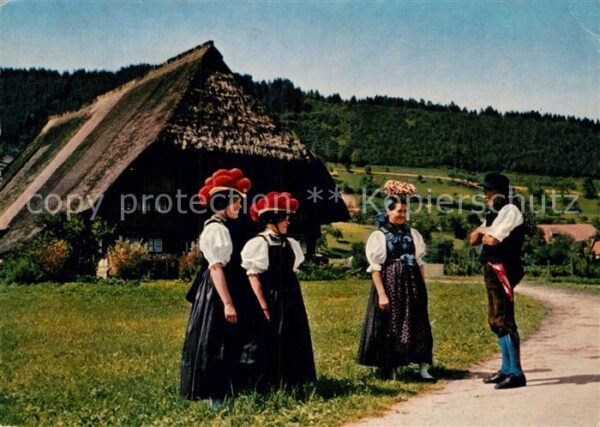 Trachten Schwarzwald Gutach Lossburg Schwarzwaldhaus
