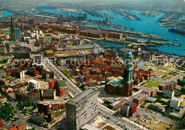 Hamburg Fliegeraufnahme Michel
