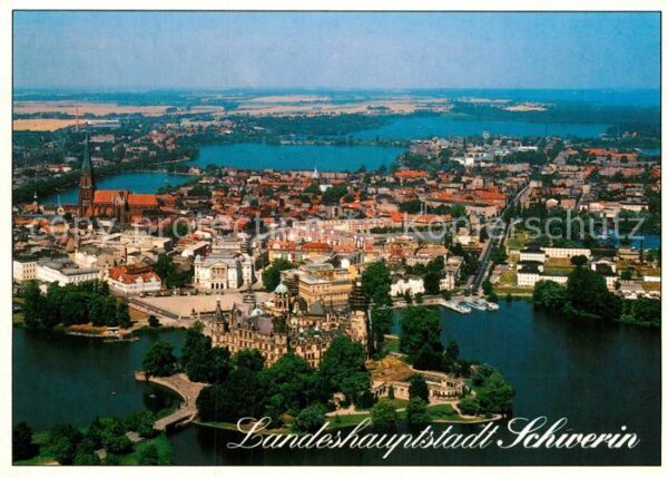 Schwerin Mecklenburg Fliegeraufnahme Schloss Dom Altstadt