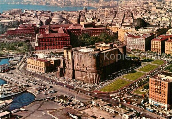 Napoli Neapel Molo Beverello Festungsturm