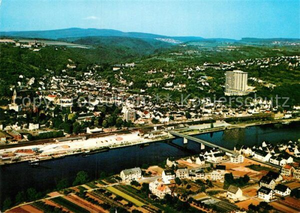 Vallendar Fliegeraufnahme Rheinpartie
