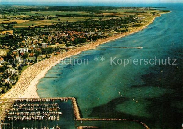 Groemitz Ostseebad Fliegeraufnahme Hafen Strand