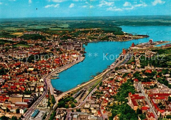 Flensburg Blick auf Stadt und Förde Fliegeraufnah