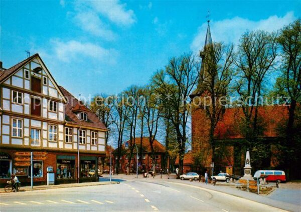 Bad Bevensen Hauptstrasse mit Kirche