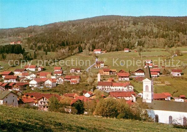 Elisabethszell Ortsmotiv mit Kirche am Fusse des Hadri