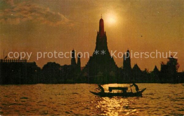 Dhonburi Scenery of Wat Aroon at sunset