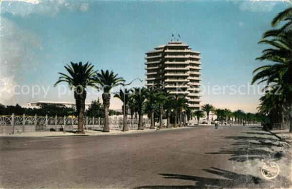 Bizerte Avenue de la Marne et le Building Inter
