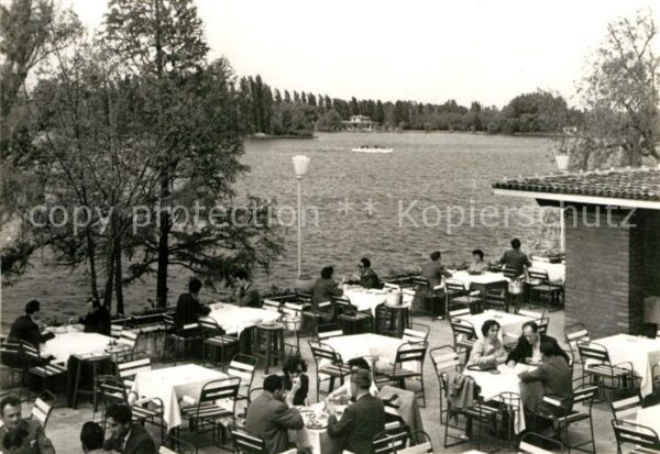 Bukarest Herastrau See mit Restaurant Pescarus T
