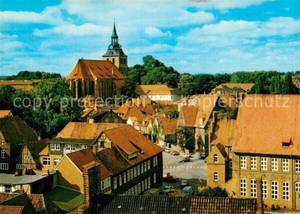 Lueneburg Blick über die Altstadt zur Michaeliski