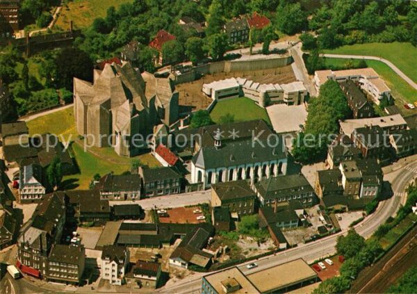 Neviges Velbert Neue Wallfahrtskirche mit Pilgerzentrum