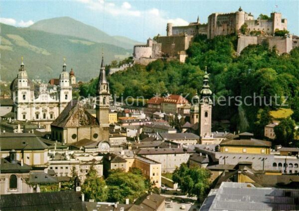 Salzburg Oesterreich Altstadt Kirchen Festung Hohensalzburg