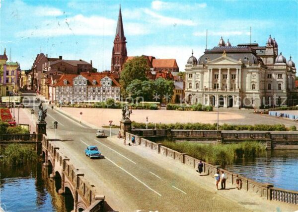 Schwerin Mecklenburg Dom Theater Brücke