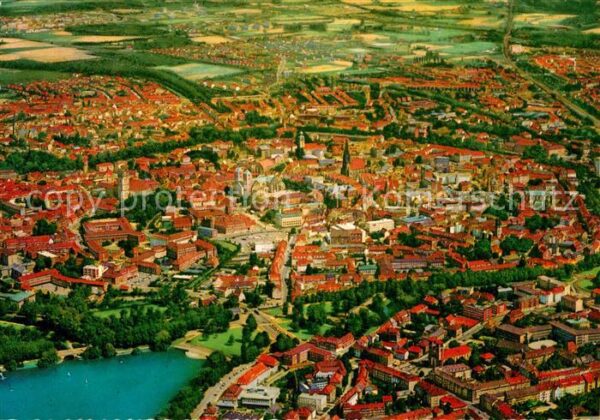 Muenster Westfalen Altstadt mit Promenade und Aasee Fliege