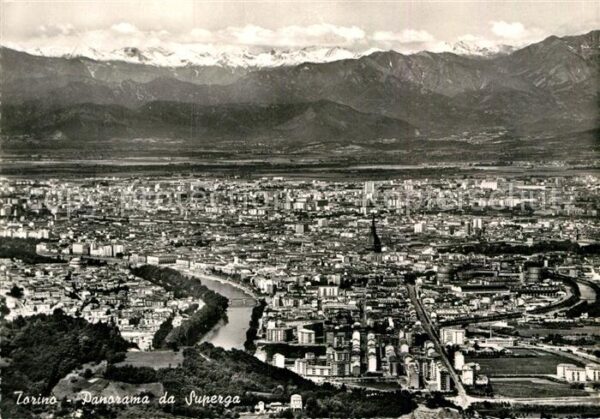 Torino Panorama da Superga Alpes