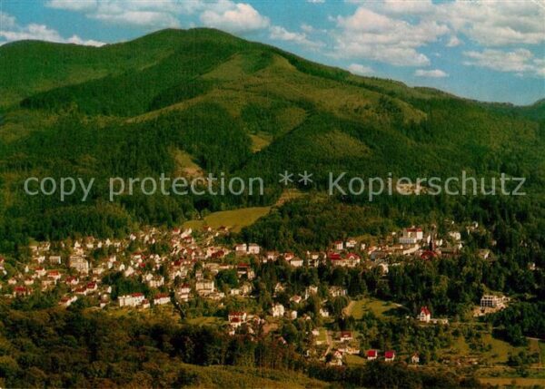 Badenweiler Thermalkurort im Schwarzwald Fliegerauf