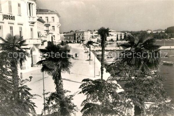 Porec Hafenpromenade
