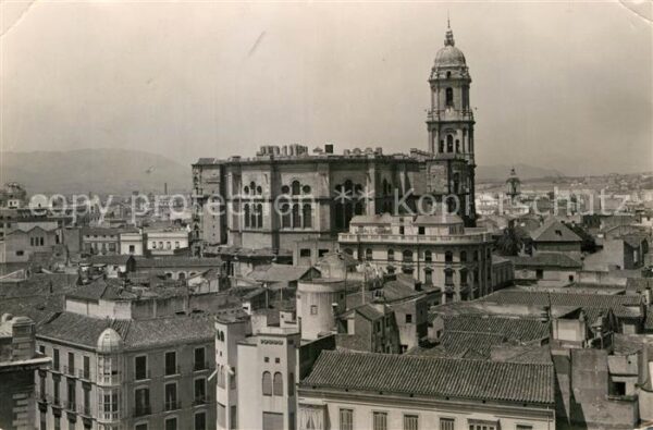 Malaga Andalucia Catedral y vista parcial