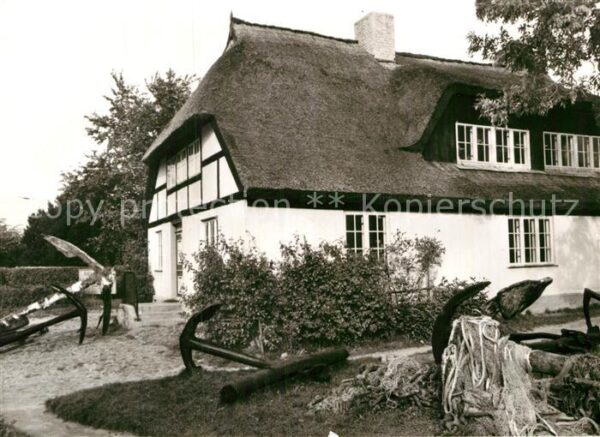 Goehren Ruegen Heimatmuseum Mönchgut Reetdach