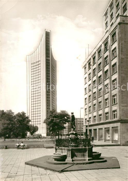 Leipzig Mägdebrunnen Universitätsgebäude Hochha