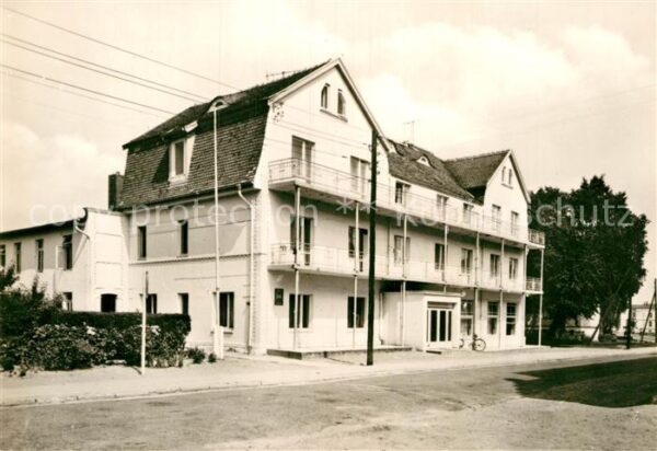 Kuehlungsborn Ostseebad Erholungsheim Strandschlösschen